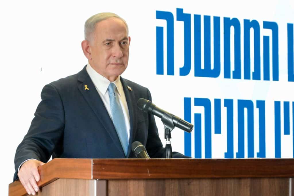 Netanyahu pede à Cruz Vermelha para fornecer comida e cuidados aos reféns nas mãos do Hamas