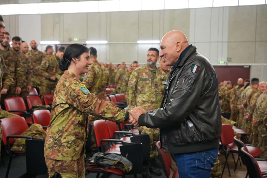 Crosetto na Letônia para militares italianos: "Sua presença fortalece a segurança coletiva da OTAN"