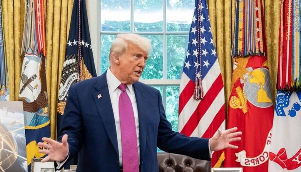 trump studio ovale