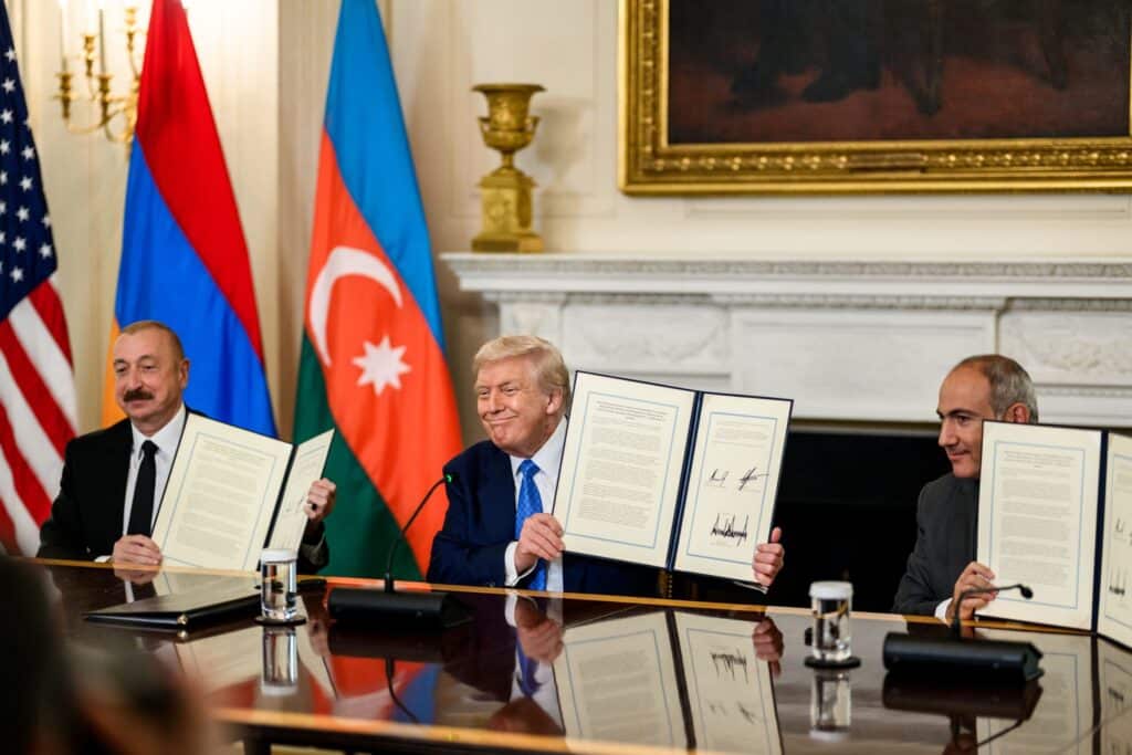Arménia-Azerbaijão: a cimeira de Washington e o impulso para um acordo de paz