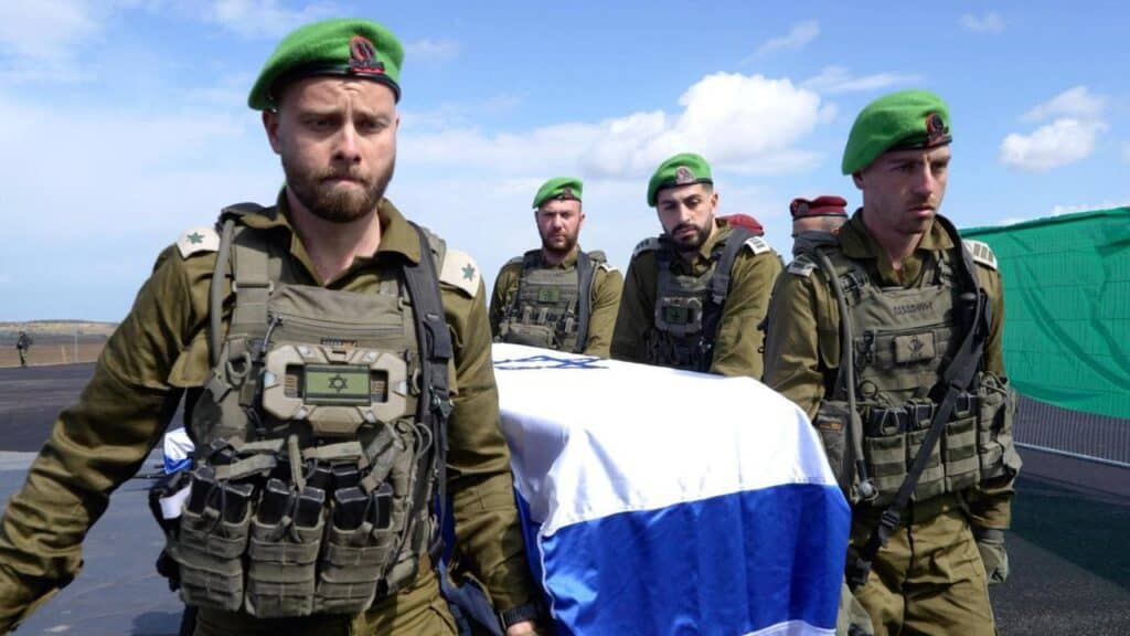 hamas gaza israele bare shiri bibas militari israeliani