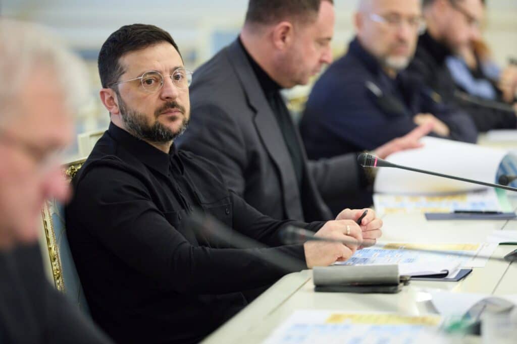 Ucrânia: Zelensky revela plano de paz de 20 pontos discutido com a Rússia e os Estados Unidos