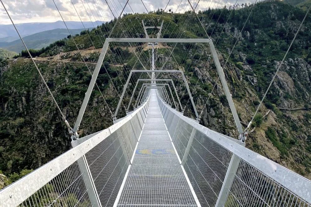 A segunda maior ponte tibetana do mundo fica em Portugal