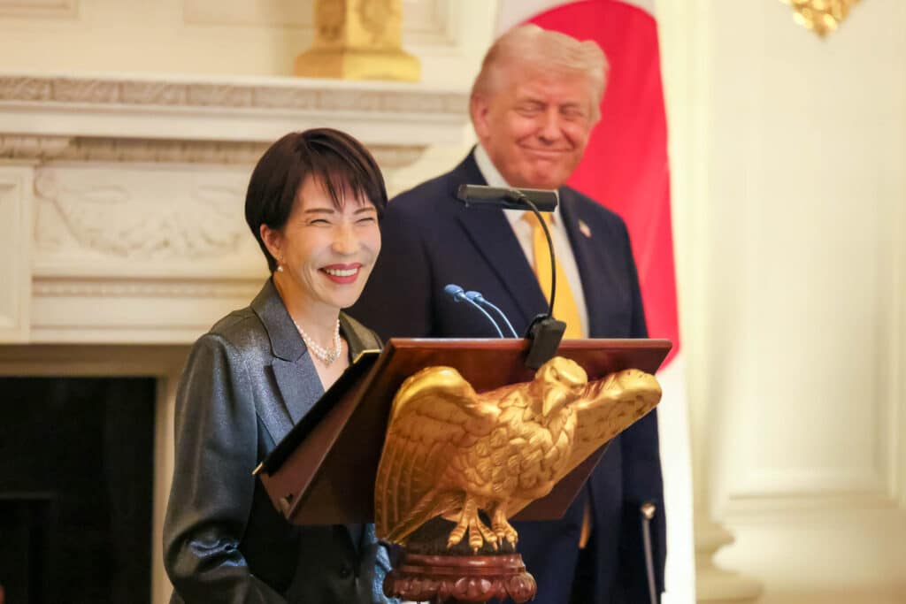 Financial Times: Na piada de Trump sobre Pearl Harbor, Takaichi aproveitou uma oportunidade política
