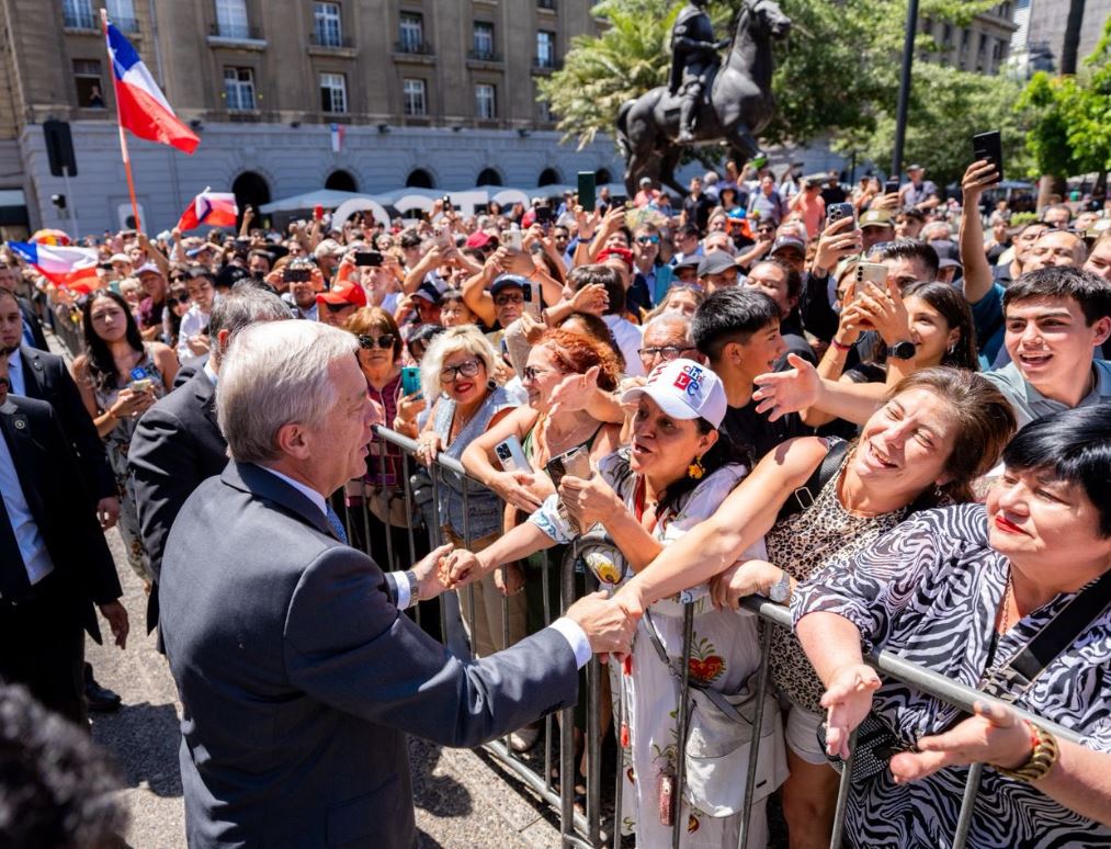 José Antonio Kast toma posse como novo presidente do Chile