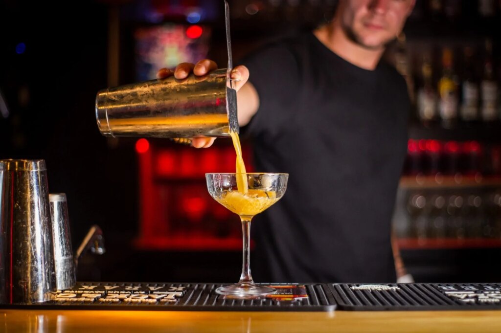 Concurso internacional de bartending em Albufeira