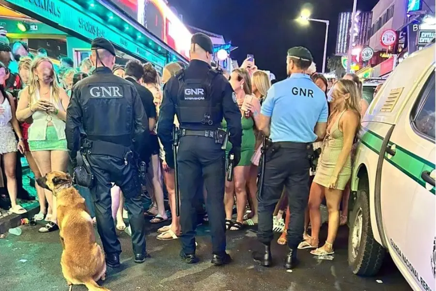 Albufeira Segura: Maxi-Operação da GNR na Movida. Uma onda de prisões e apreensões