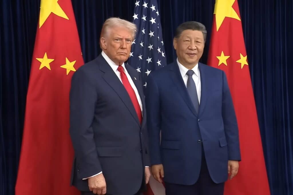 Trump: “A China concordou em não enviar armas ao Irão”