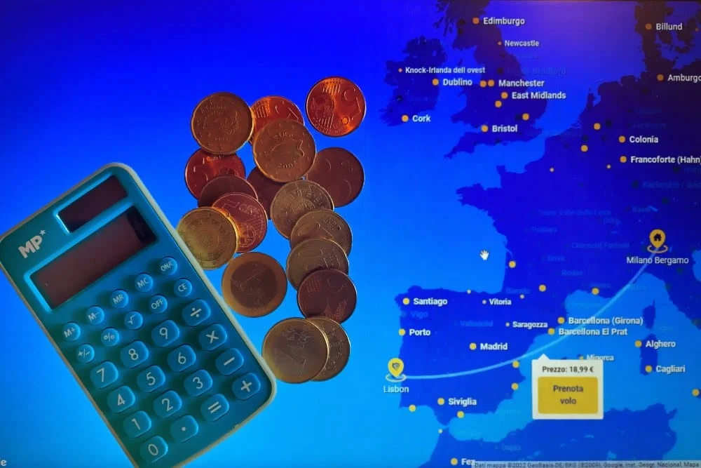 Estão disponíveis ofertas de voos low cost para o verão em Portugal