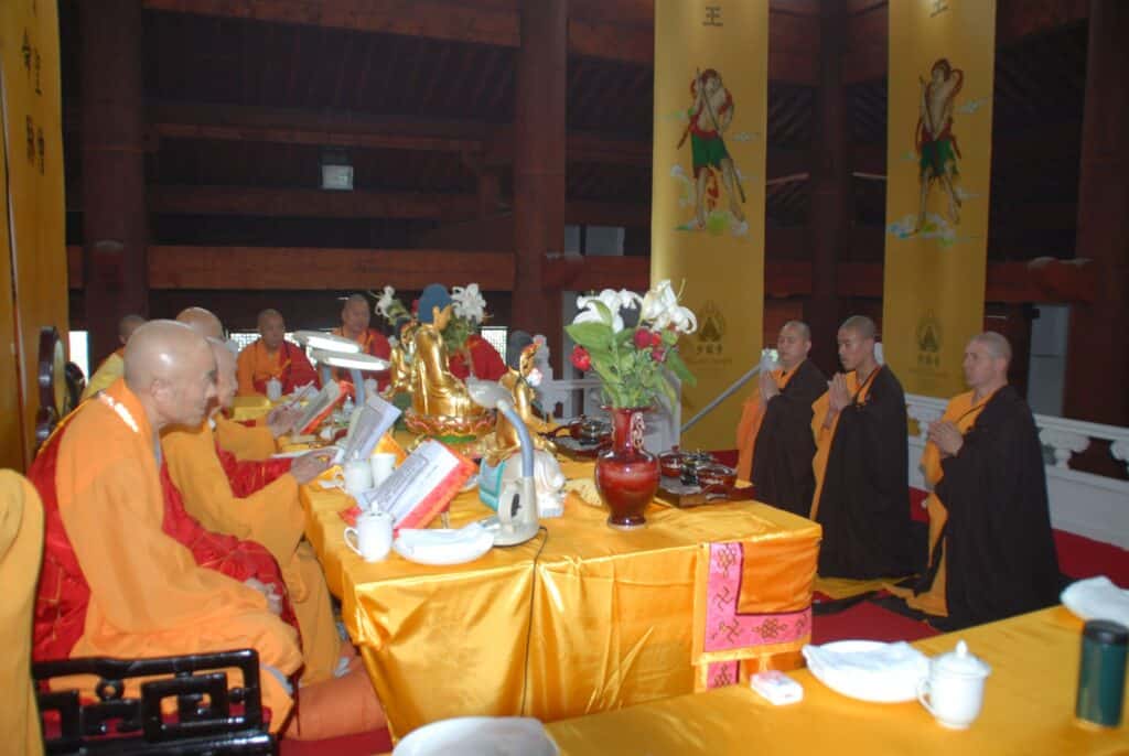 Ex-abade do Templo Shaolin condenado a 24 anos por corrupção e peculato