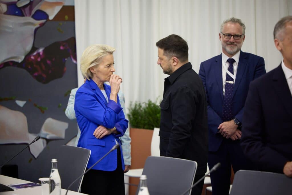 Zelensky: “A Europa deve desenvolver uma voz comum nas negociações com a Rússia”