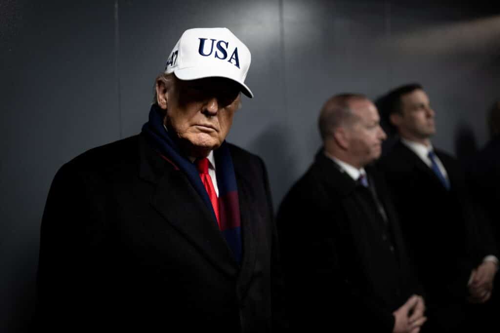 Mídia: A administração Trump planejou declarar 2,7 milhões de pessoas vivas mortas