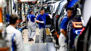 Automóvel, o desafio da Europa: descarbonizar sem deixar a indústria e os territórios para trás