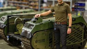 Estônia denuncia sabotagem russa em fábrica de drones e convoca representante do Kremlin