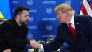 Trump oferece Donbass a Putin: "Para benefícios econômicos de Zelensky". Mas os europeus estão a relançar com duas alternativas
